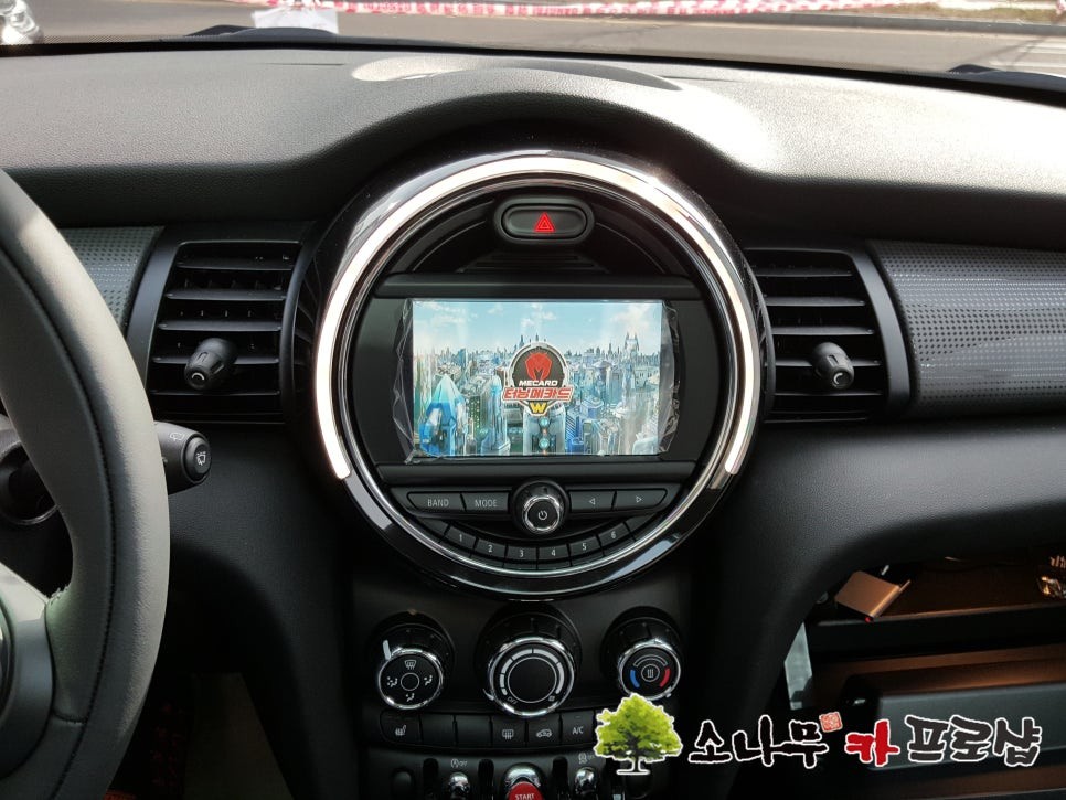 미니 쿠퍼 아틀란 네비 후방카메라 장착 / 인천, 부평, 부천