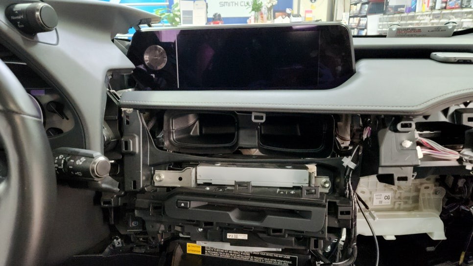 LEXUS UX250h 안드로이드 오토 카플레이 장착으로 편리하게 운행하기 / 인천, 부평, 부천