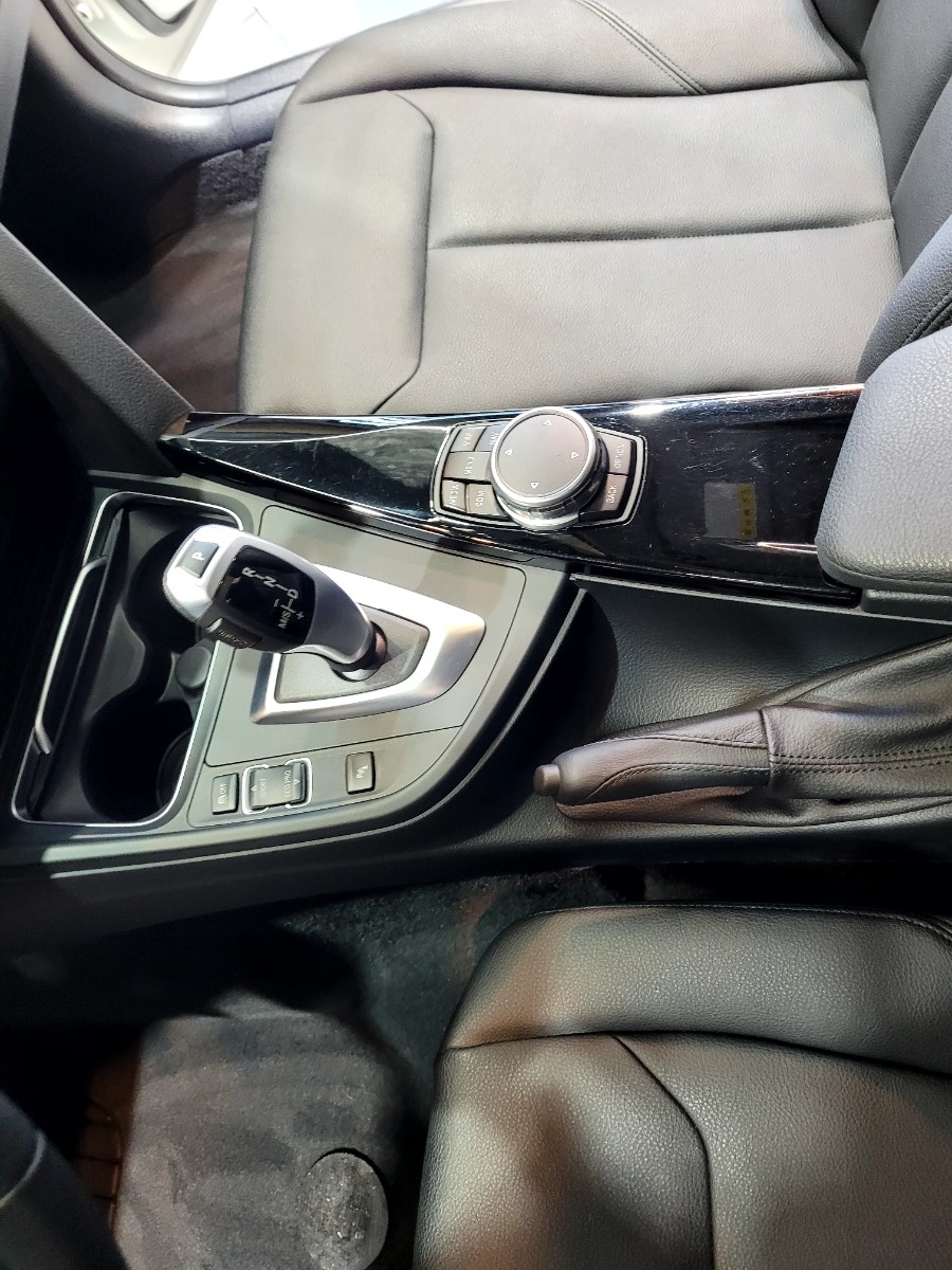 153디테일링의  BMW320d 디테일링1 작업기