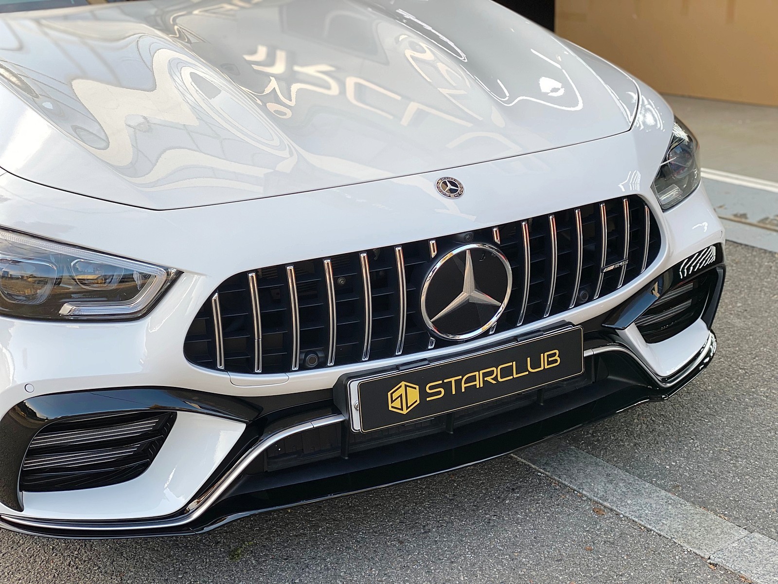 스타클럽 GT43 바디킷 끝판왕! GT63 풀 바디킷 시공으로 더욱 강력한 포스를 완성시켰습니다.