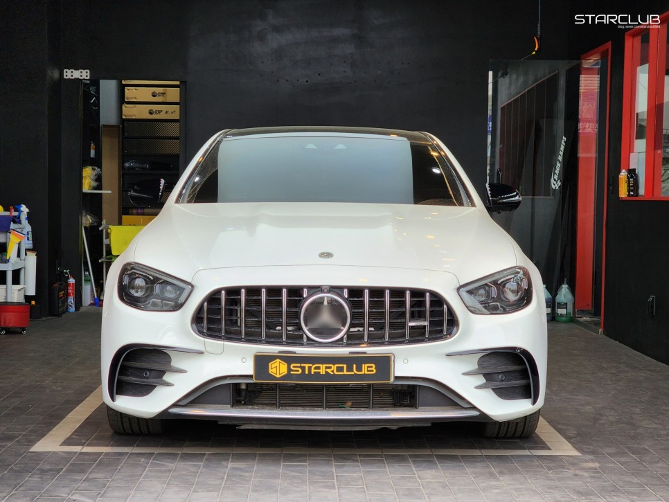 확실히 멋진 크롬 죽이기! 벤츠 E53 AMG 시공 샷