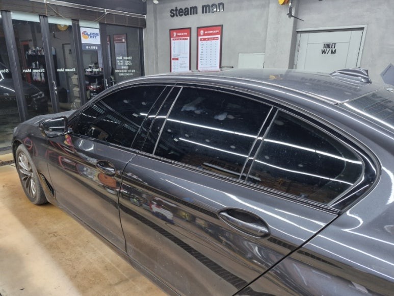 부산 강서구 명지 BMW 5시리즈 크롬죽이기