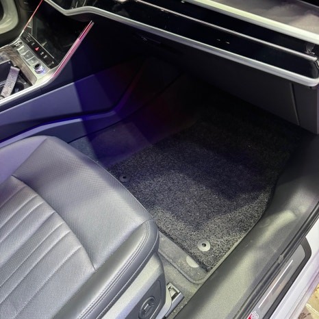 장마철 인기상품! 유막제거와 유리발수코팅 디테일링세차 패키지 시공기