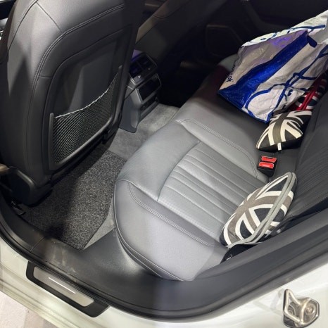 장마철 인기상품! 유막제거와 유리발수코팅 디테일링세차 패키지 시공기