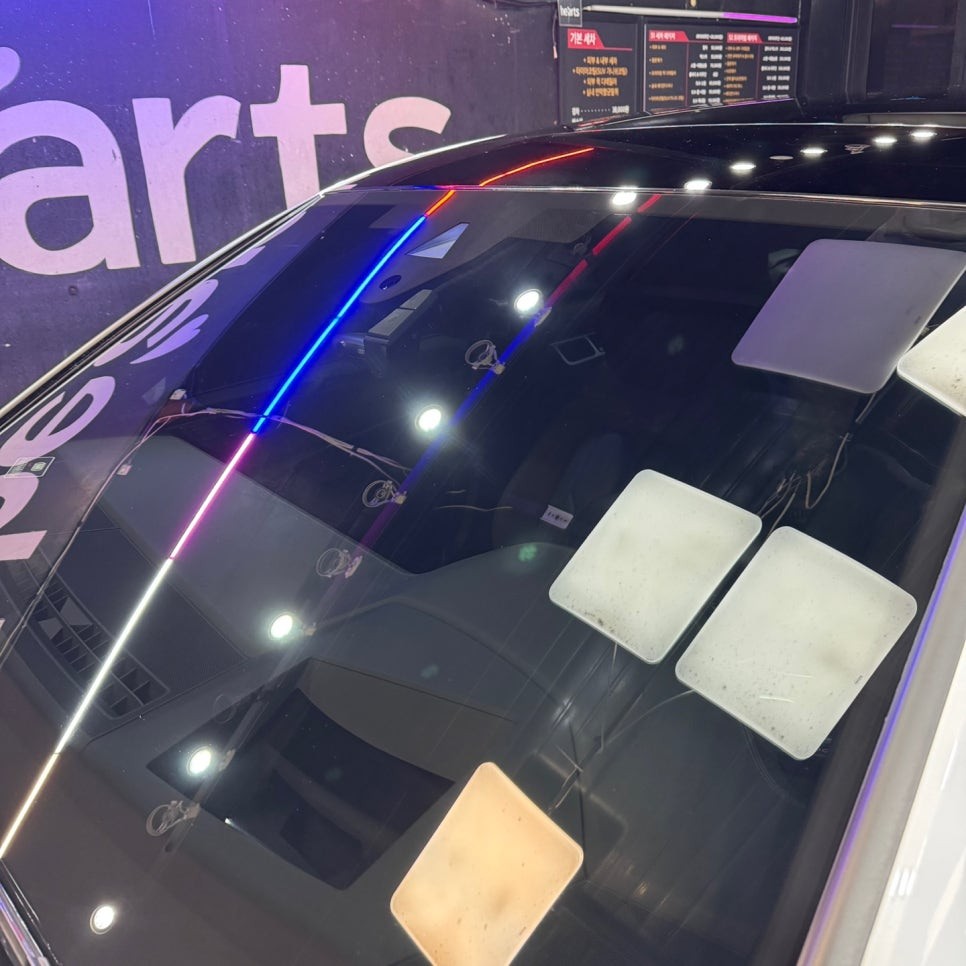 장마철 인기상품! 유막제거와 유리발수코팅 디테일링세차 패키지 시공기