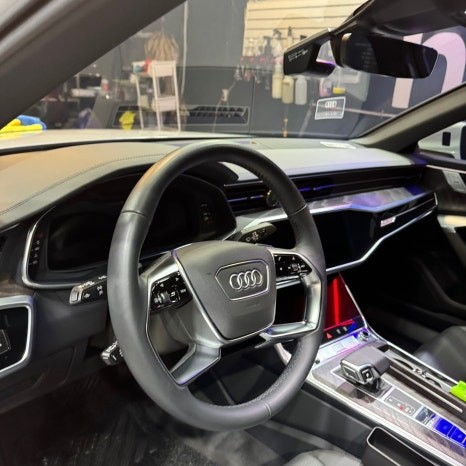 장마철 인기상품! 유막제거와 유리발수코팅 디테일링세차 패키지 시공기