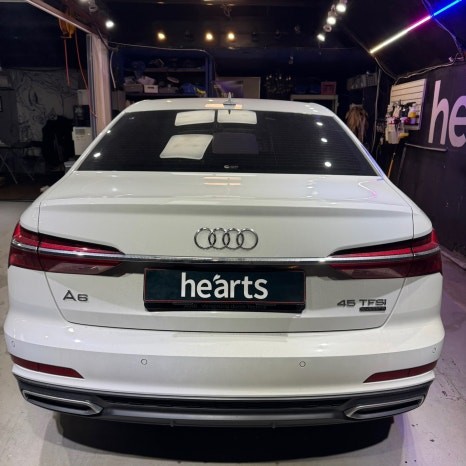 장마철 인기상품! 유막제거와 유리발수코팅 디테일링세차 패키지 시공기