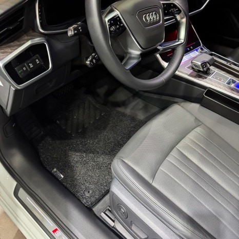 장마철 인기상품! 유막제거와 유리발수코팅 디테일링세차 패키지 시공기