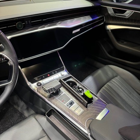 장마철 인기상품! 유막제거와 유리발수코팅 디테일링세차 패키지 시공기