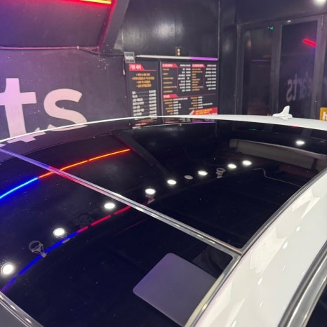 장마철 인기상품! 유막제거와 유리발수코팅 디테일링세차 패키지 시공기