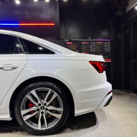 장마철 인기상품! 유막제거와 유리발수코팅 디테일링세차 패키지 시공기