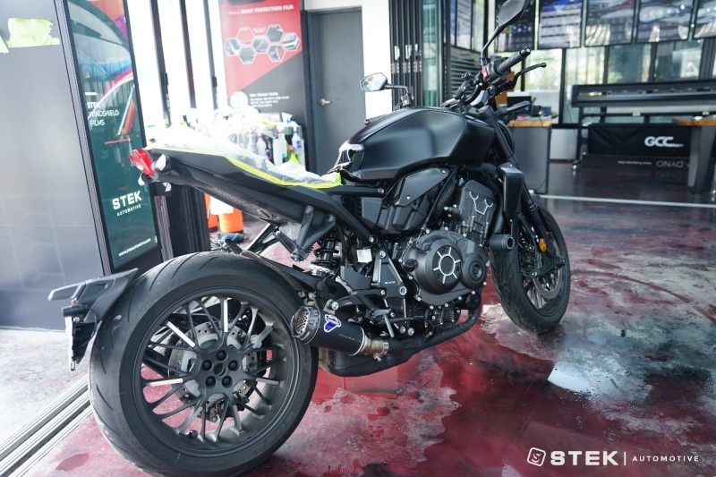 바이크 PPF . 혼다 CB1000R STEK DYNOmatt 무광PPF 시공