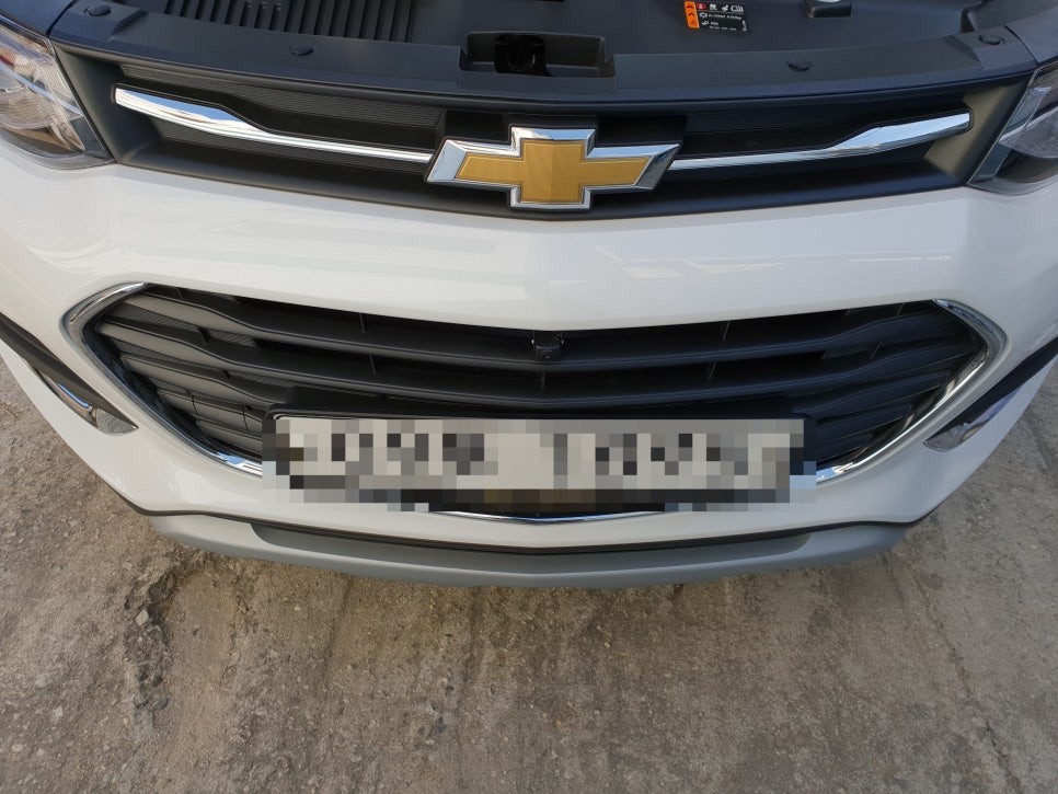 트랙스 전방카메라 장착 / 충남 천안