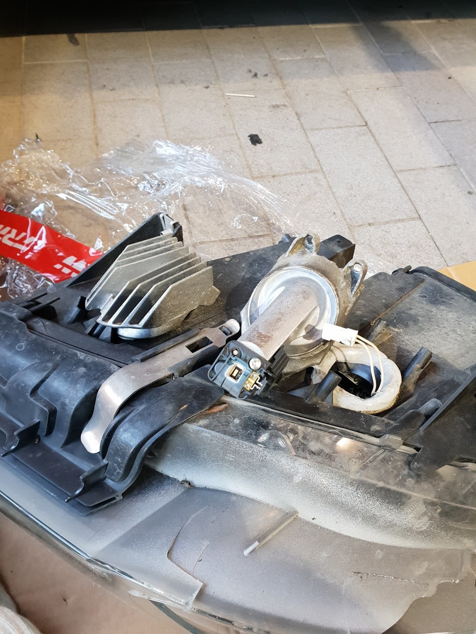 BMW 528i(F10) 라이트 교체 작업 / 충남 천안