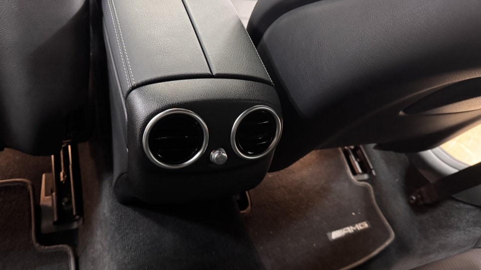 벤츠 송풍구 엠비언트 w205 c43 카브리올레 / 충남 천안