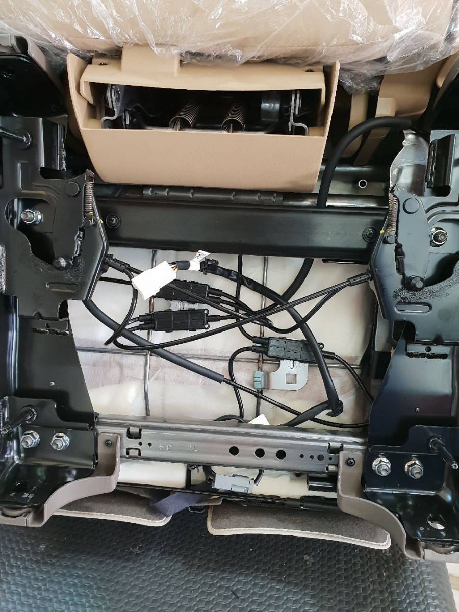 올뉴카니발7인승 2열시트열선 / 충남 천안