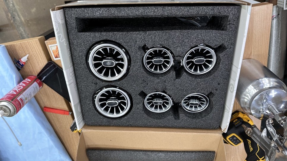 벤츠 w238 송풍구엠비언트 천안 스텝업개러지