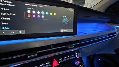 광주 투싼 NX4 엠비언트 아크릴 매립과 식빵등으로 완성한 감성 차박 테마 / 광주 북구