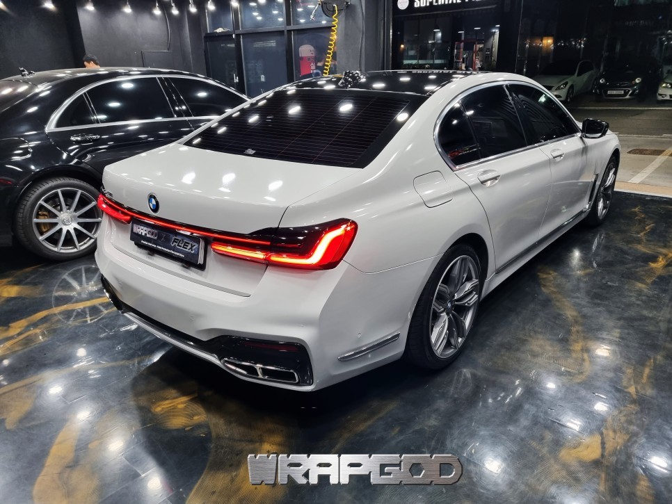 BMW 7시리즈 전체랩핑 시공 에이버리 유광그레이 / 김포 양촌읍