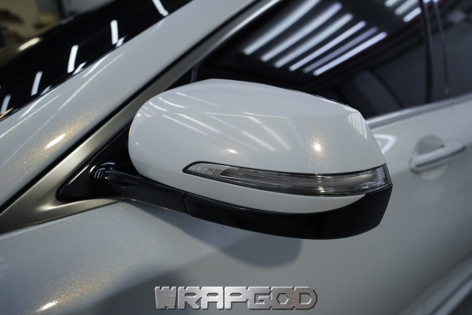 제네시스 G80 스포츠 3M 2080 유광 화이트골드스파클 풀랩핑 시공 전체랩핑 시공 전문 WRAPGOD / 김포 양촌읍