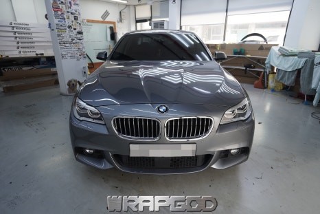 일산 BMW 5시리즈 520d 에이버리 사틴블랙 전체랩핑 시공 / 김포 양촌읍