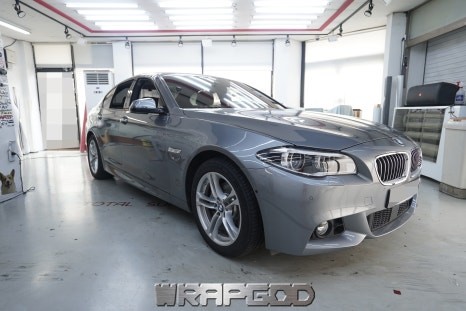 일산 BMW 5시리즈 520d 에이버리 사틴블랙 전체랩핑 시공 / 김포 양촌읍