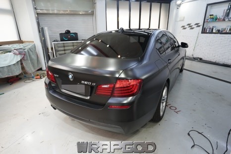 일산 BMW 5시리즈 520d 에이버리 사틴블랙 전체랩핑 시공 / 김포 양촌읍