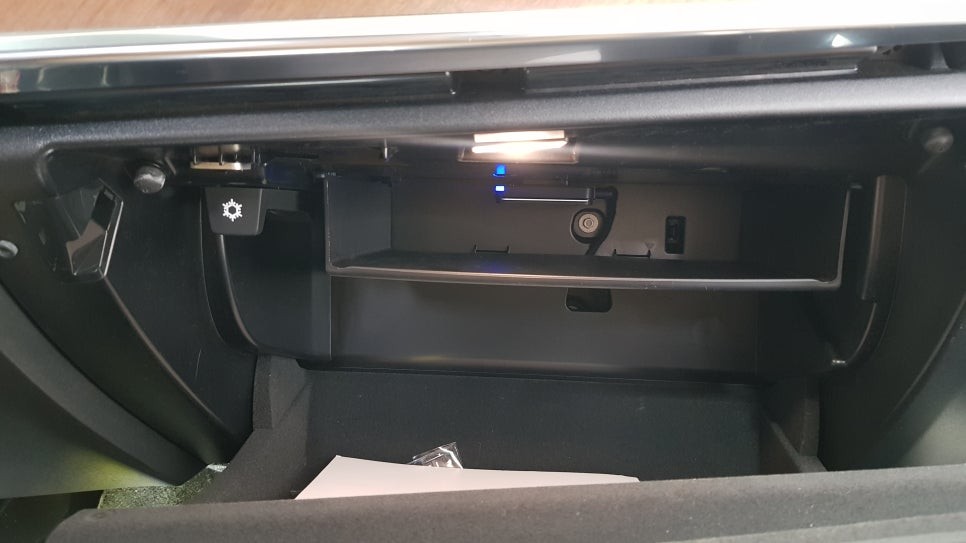 볼보 S90 RF 하이패스 매립