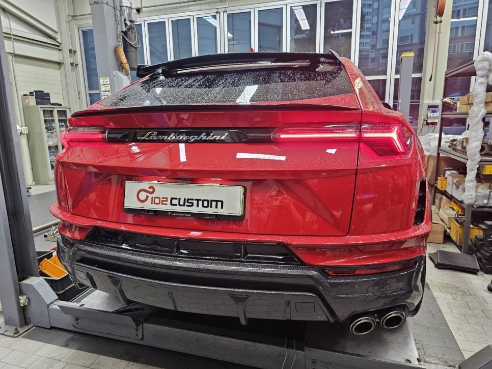 람보르기니 우루스 퍼포만테 아크라포빅 배기음 증폭! 가변 모듈 작업기