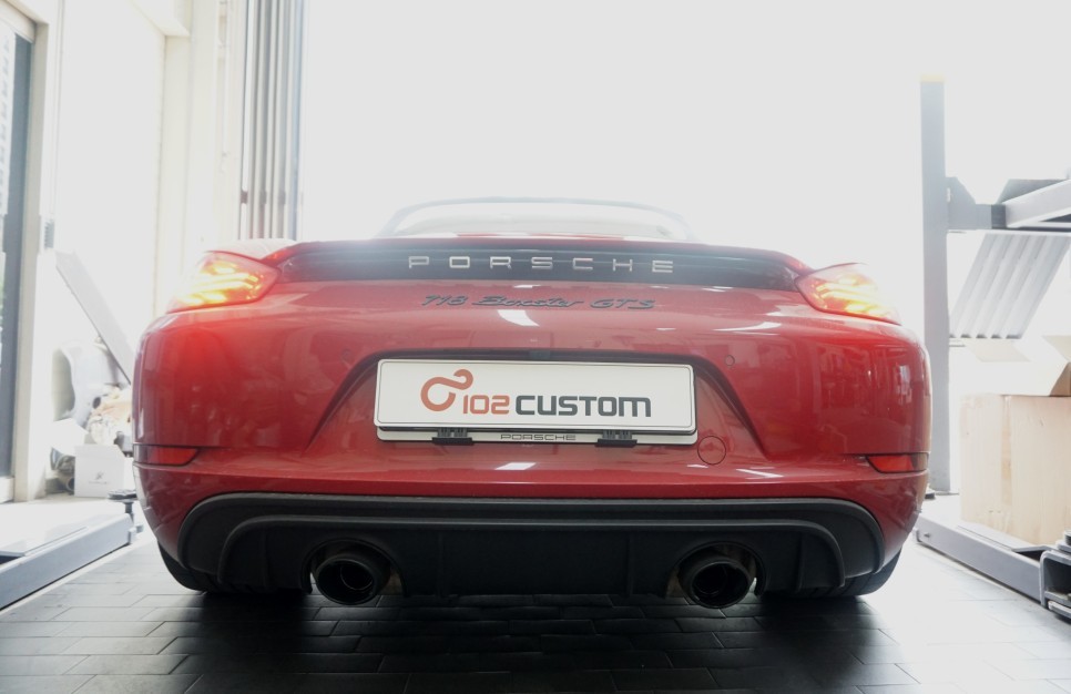 포르쉐 718 박스터 GTS 4.0 배기 튜닝 꼭 필요한 모듈 작업으로 확실한 배기음 세팅하였습니다 / 서울 동작구