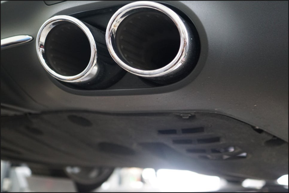 벤츠 GT43AMG 갖고싶다 팝콘 배기음..간지난다 간지나..gt43amg배기튜닝은 102커스텀에서~ / 서울 동작