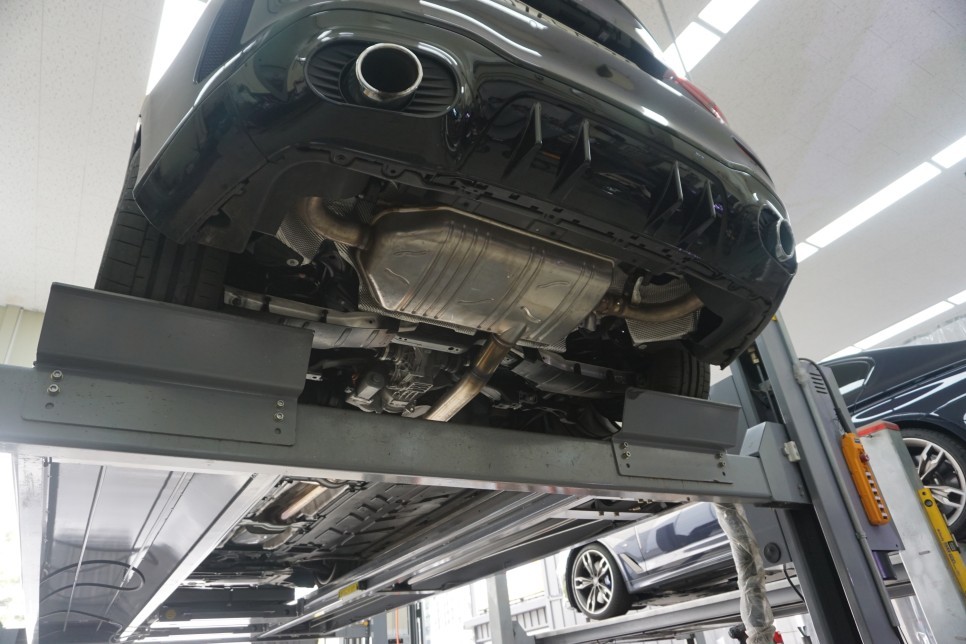 벤츠 A35AMG 파워풀한 배기음 ! 중통 엔드 작업기