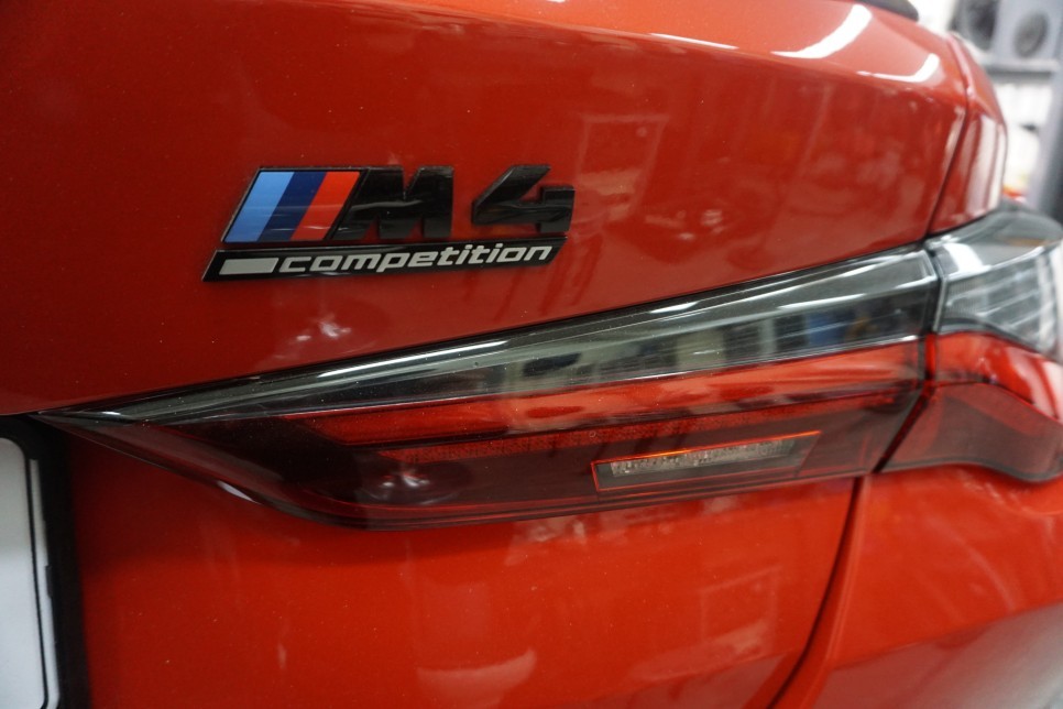 BMW M4 컴페티션 배기 튜닝 보다 강력한 M으로 완성시키는 배기 사운드 작업 / 서울 동작