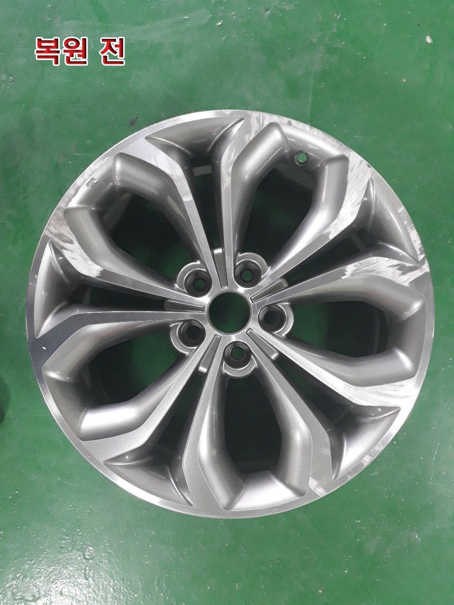 [대전휠복원][써니휠] 현대 싼타페 19인치 다이아몬드커팅 휠복원 / 대전 유성구 노은동