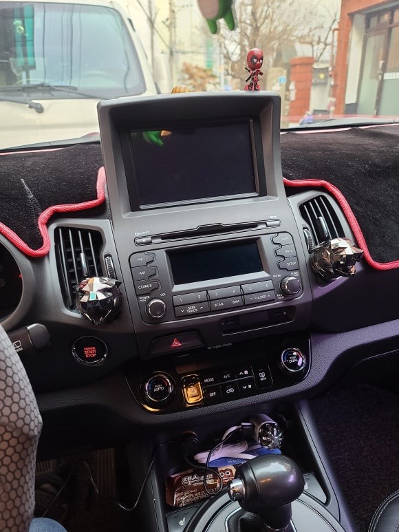 스포티지r 안드로이드 올인원 매립 / 광주 문형동