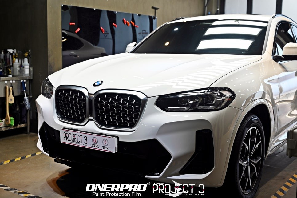 부천PPF BMW X4 20i MPS 알파인화이트 하이그로시 패키지PPF 시공 선택아닌 필수