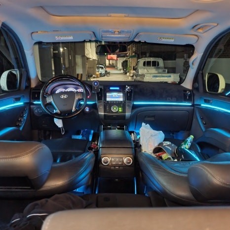 현대 베라크루즈 아크릴 엠비언트 식빵등 실내등 차박 아이템 시공 / 광진구, 성수, 송파, 동대문