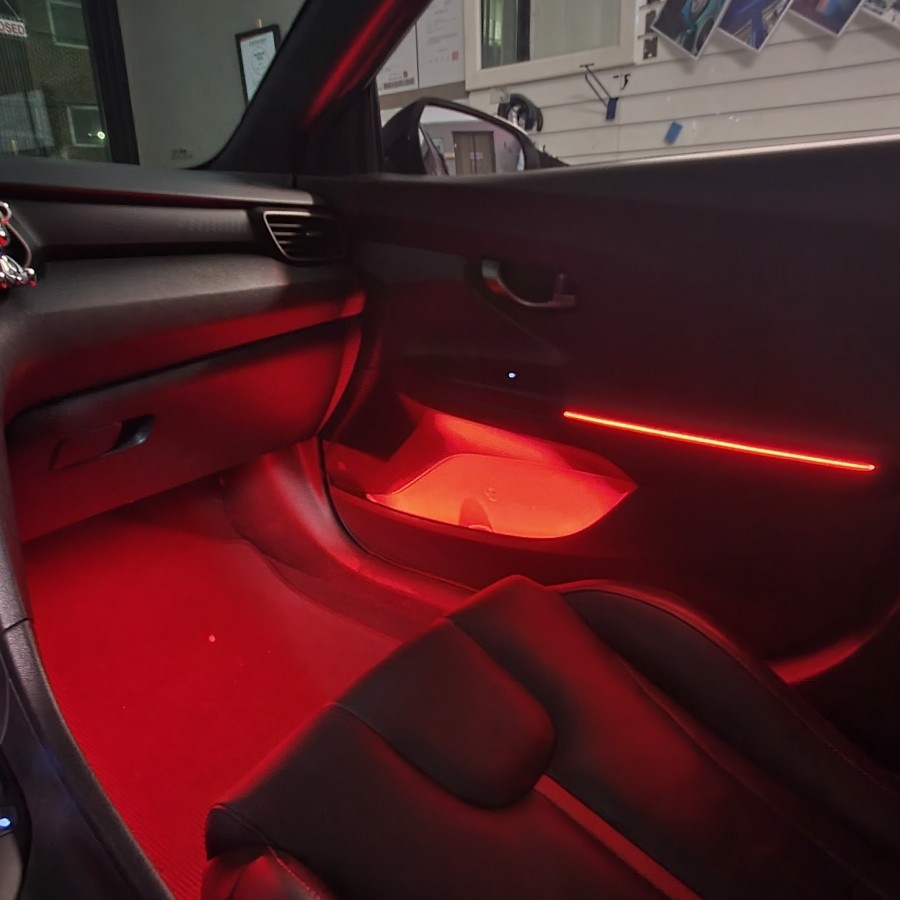 현대 벨로스터JS 2018년식 아크릴 매립형 엠비언트무드등, 풋등, 썬루프등,도어포켓 무드등 시공!! 서울 광진구 카디자인 입고 / 광진구, 성수, 송파, 동대문