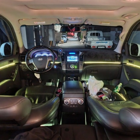 현대 베라크루즈 아크릴 엠비언트 식빵등 실내등 차박 아이템 시공 / 광진구, 성수, 송파, 동대문