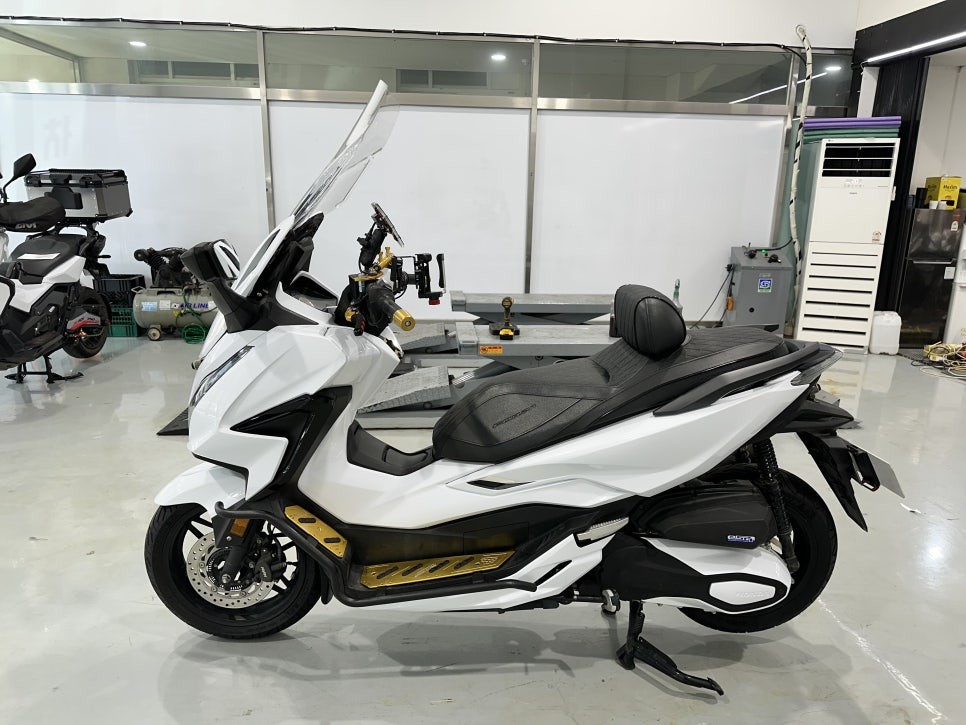 <부평 중동 스쿠터 랩핑 전문샵 혼다 포르자 350 전체랩핑 후기> / 경기 부천