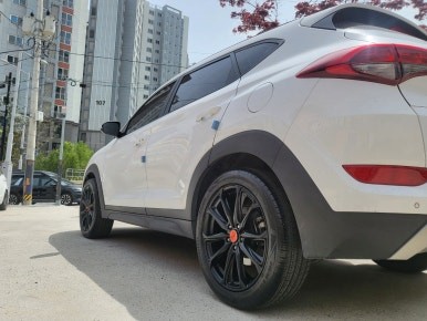 올뉴투싼 차량 튜익스 베르수스 RAYS 정품휠 19인치순정휠 장착후기 / 시흥시 대야동