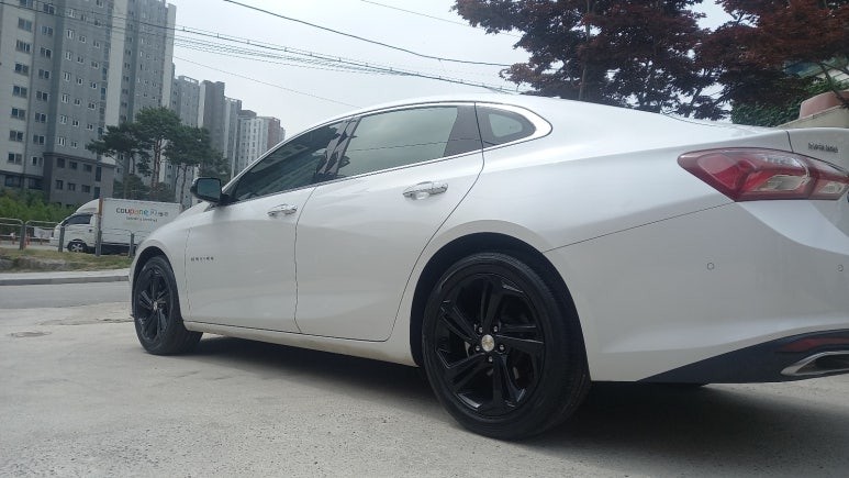 더뉴말리부 차량 트레일블레이저 18인치순정휠 유광블랙 분체도장휠 장착후기 / 시흥시 대야동