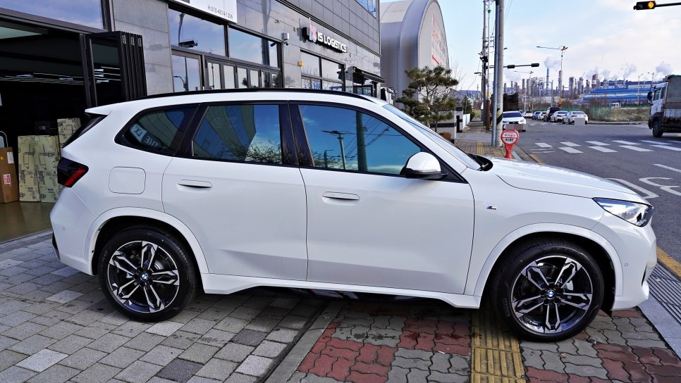 BMW X1 20i MSP 신차패키지 확실하게 해드립니다 !