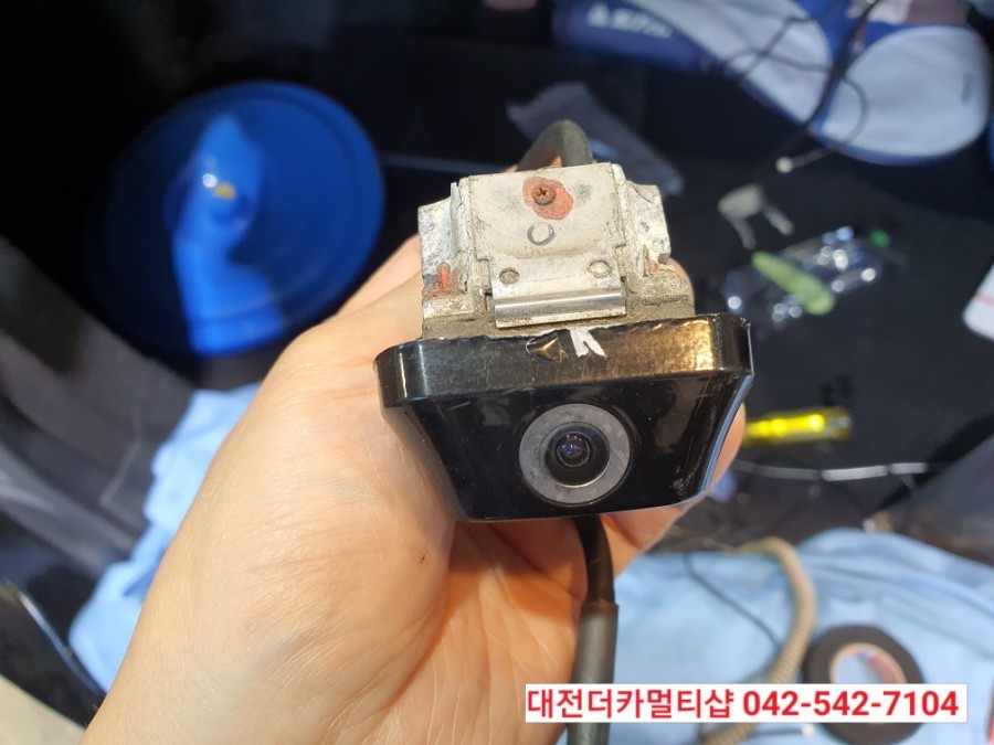 체어맨W 고장난 순정후방카메라 저렴하게 교체하자!!