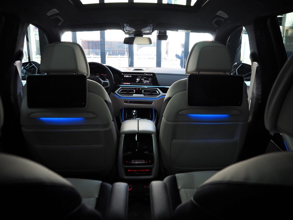 BMW X7 M50i, 글라스틴트 슈어 X 틴팅 시공 + 신차 검수는 덤이요!!