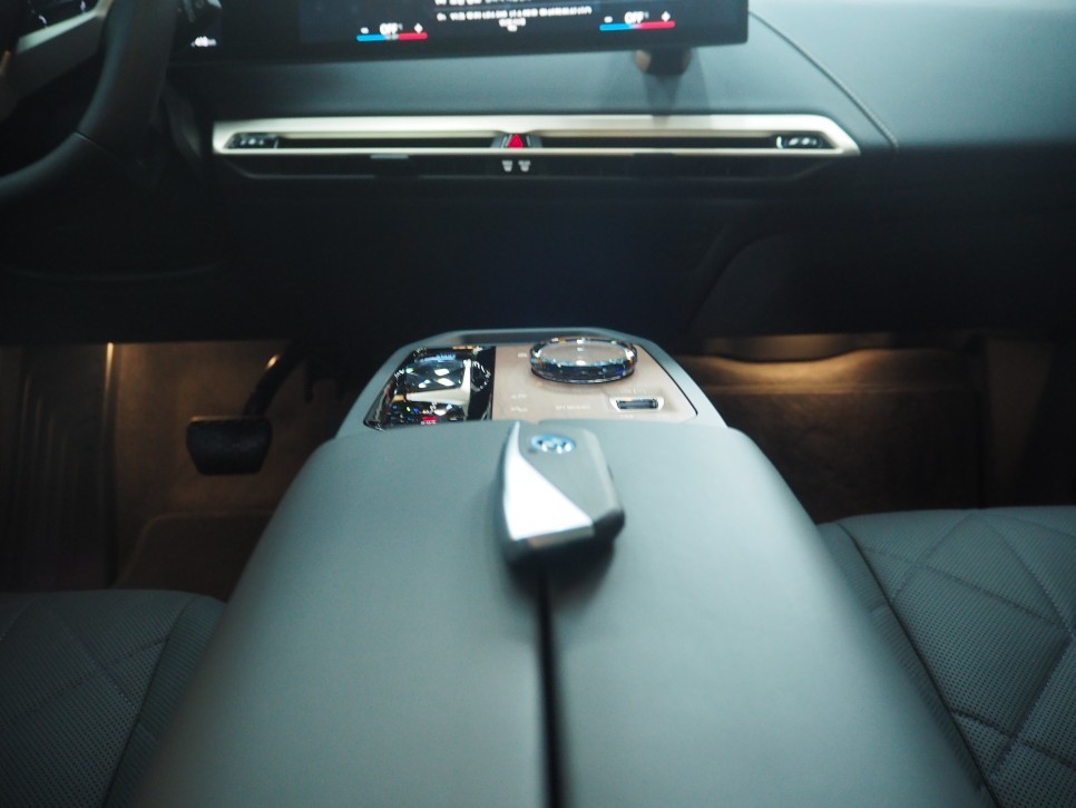 BMW iX50, 글라스틴트 슈어X + 오너프로 PPF 전체 시공점 추천요!!