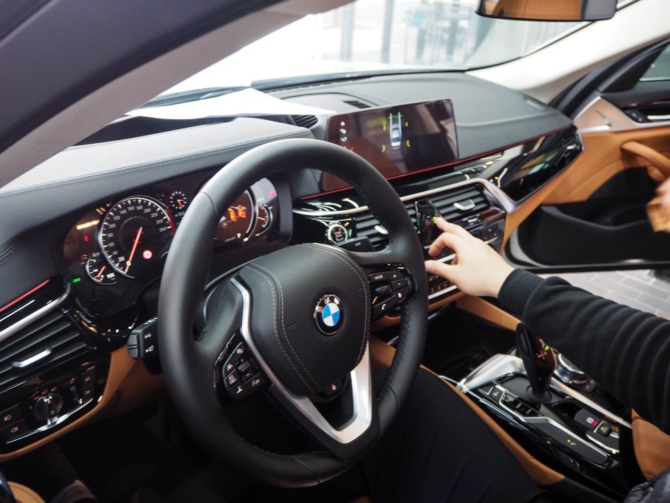 BMW 520i 신차검수 제대로 하는 더핏카샵!