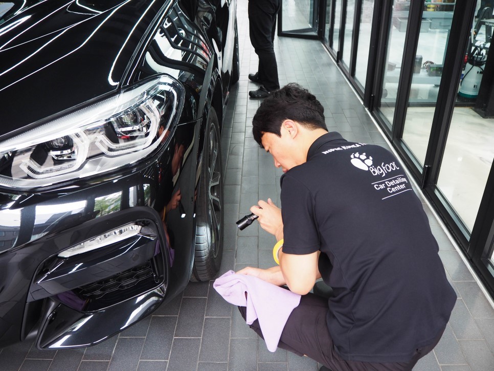 BMW X3! 저도 신차패키지 받으러 더핏카샵에 왔네요