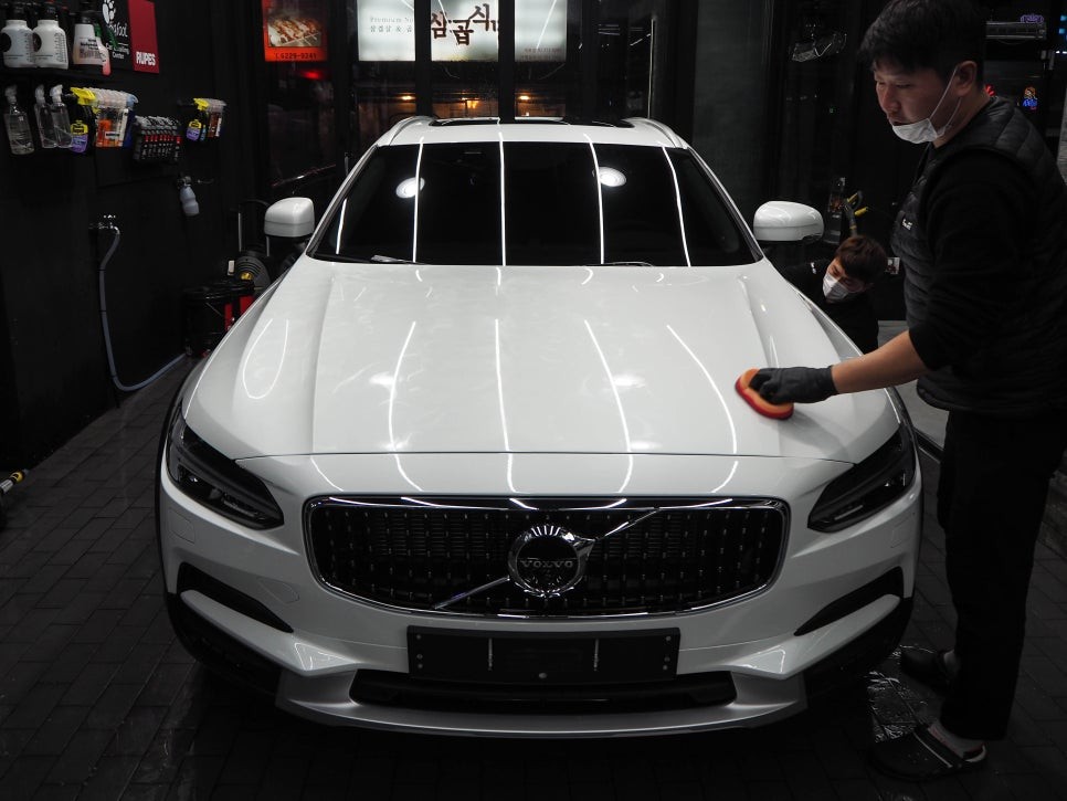볼보 V90 크로스컨트리! 신차검수 한번 더 봐주세요