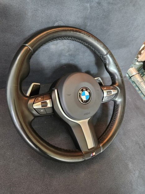 더핸들 bmw 3시리즈 f30 핸들가죽교체 복원작업